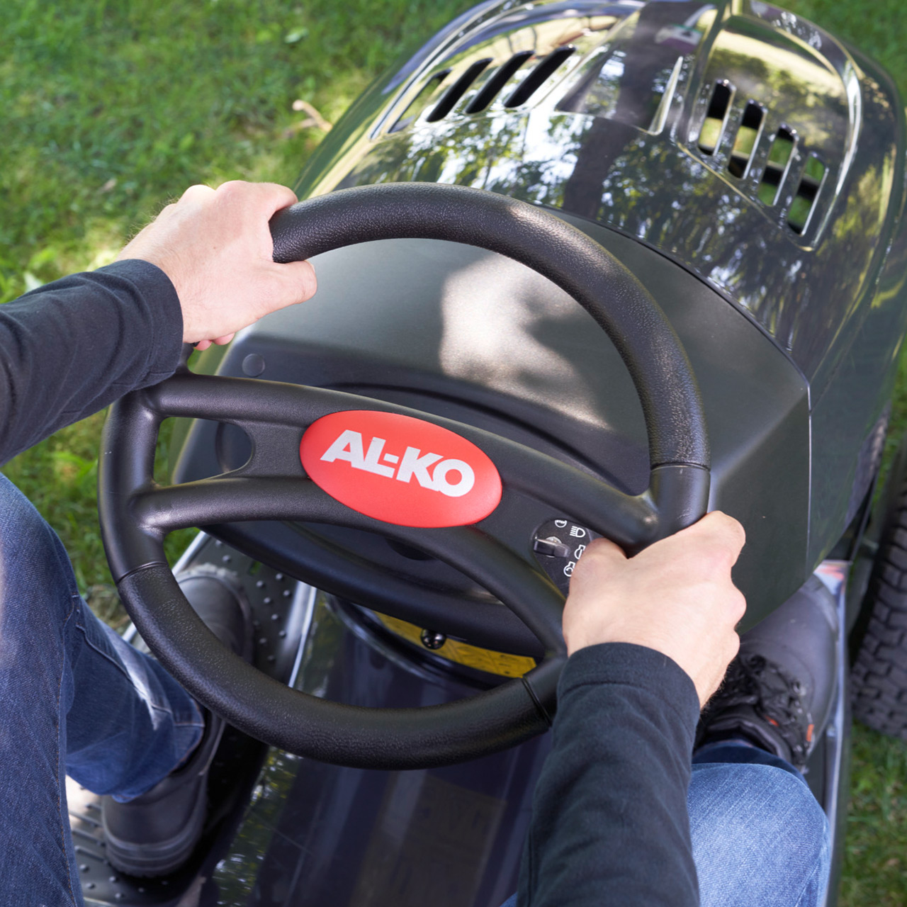AL-KO Benzin-Rasentraktor Comfort 18-111.4 HDS-A V2 – Bild 4