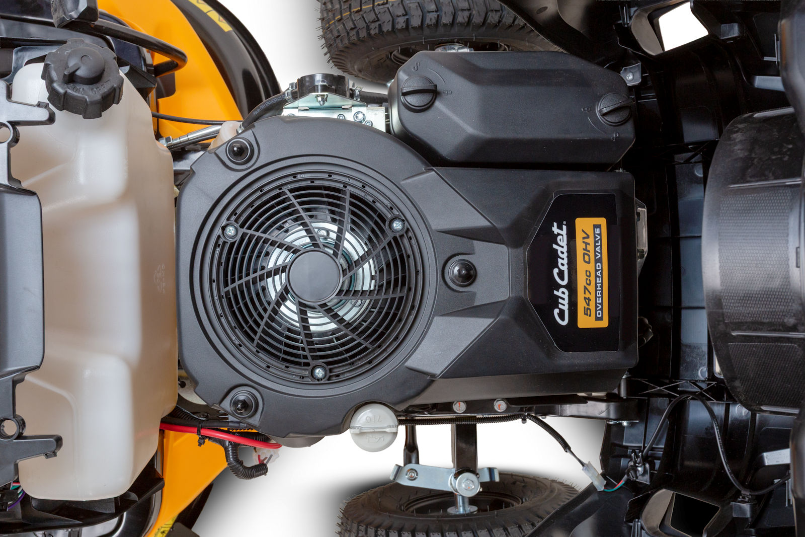 Cub Cadet LT2 S98 Rasentraktor inkl. Winterpaket 120 Plus – Bild 11