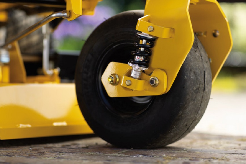 Cub Cadet XZ7 L122 Ultima Z-TURNS Aufsitzmäher – Bild 2